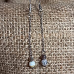 Boucle Freya en pierres naturelles.