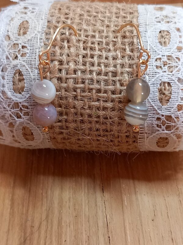 Boucle Hathor en pierre naturelle