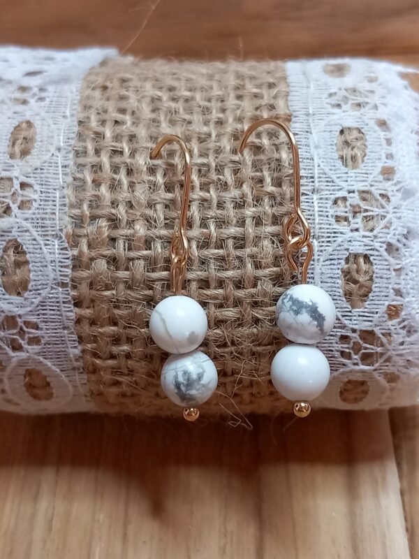 Boucle Hathor en pierre naturelle – Image 3