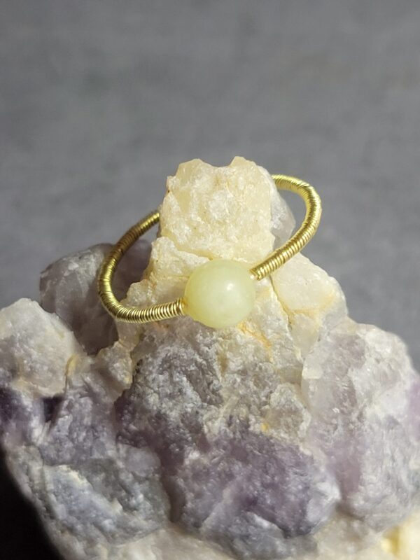 Bague Isis en pierre naturelle – Image 3