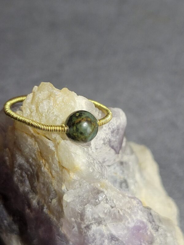Bague Isis en pierre naturelle – Image 7