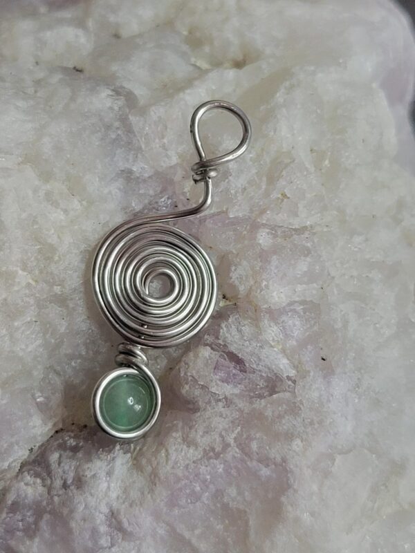 Pendentif Cléa en pierre naturelle – Image 2