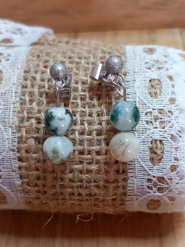 Boucle Sekhmet en pierres naturelles