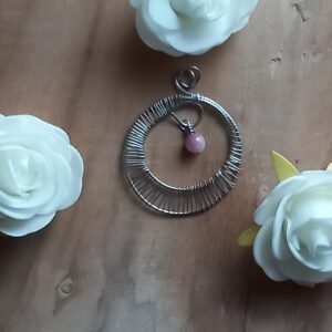 Pendentif Anna en pierres naturelle