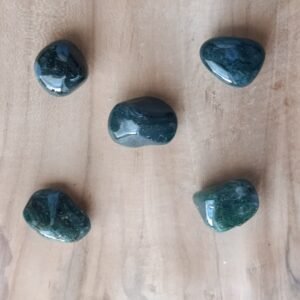 Agate mousse pierre roulée