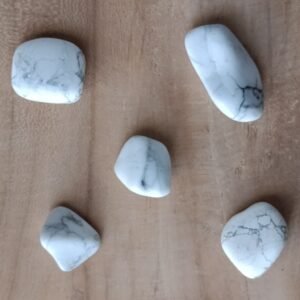 Howlite pierre roulée