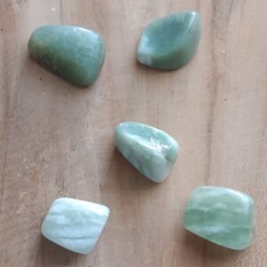 Jade vert pierre roulée