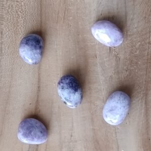 Lépidolite pierre roulée