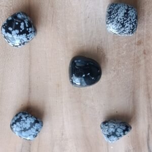 Obsidienne neige pierre roulée